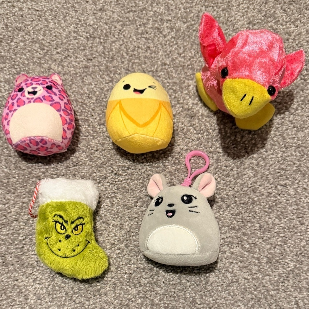 Set of 5 Colorful Plush Toys and hello kitty Mini - Picture 2 of 6